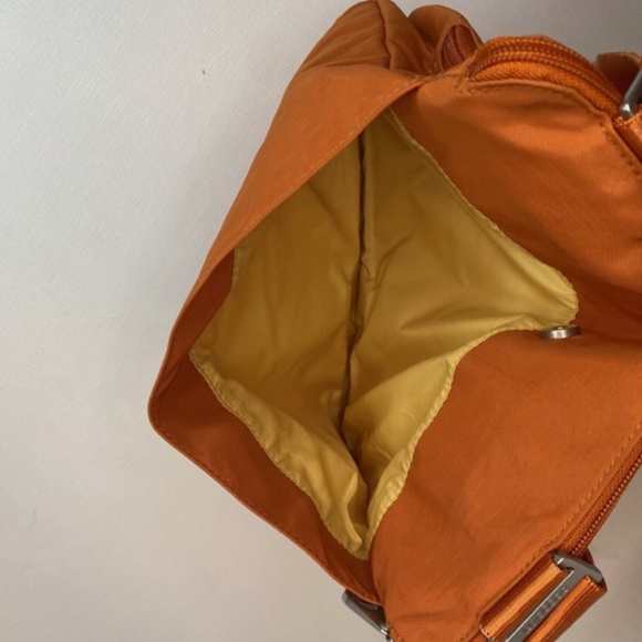 Baggallini Crossbody Purse Bag Orange Nylon Compact Lightweight Travel Bag - Picture 6 of 12